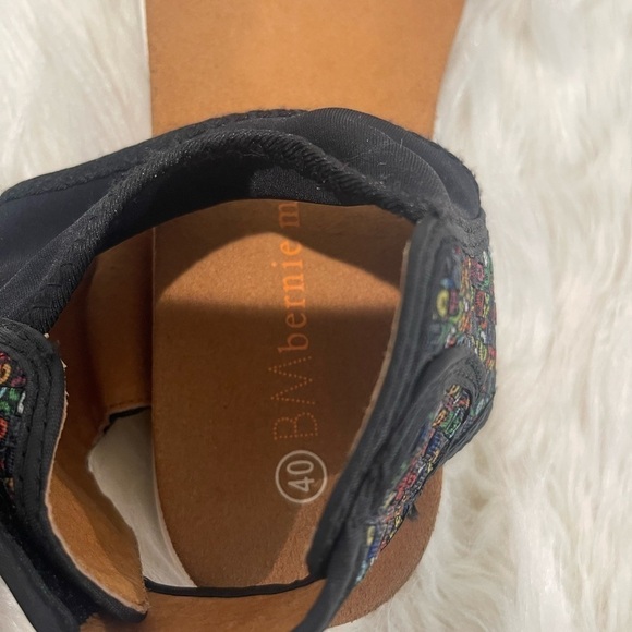 Women’s Bernie Mev Bianca Ankle Strap Sandal 9.5 US! - Picture 8 of 14